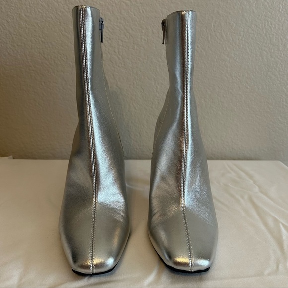 NWOT, Open Edit Women’s Hesper Metallic Silver Square-Off Toe Heeled Bootie 5.5 - Picture 4 of 12